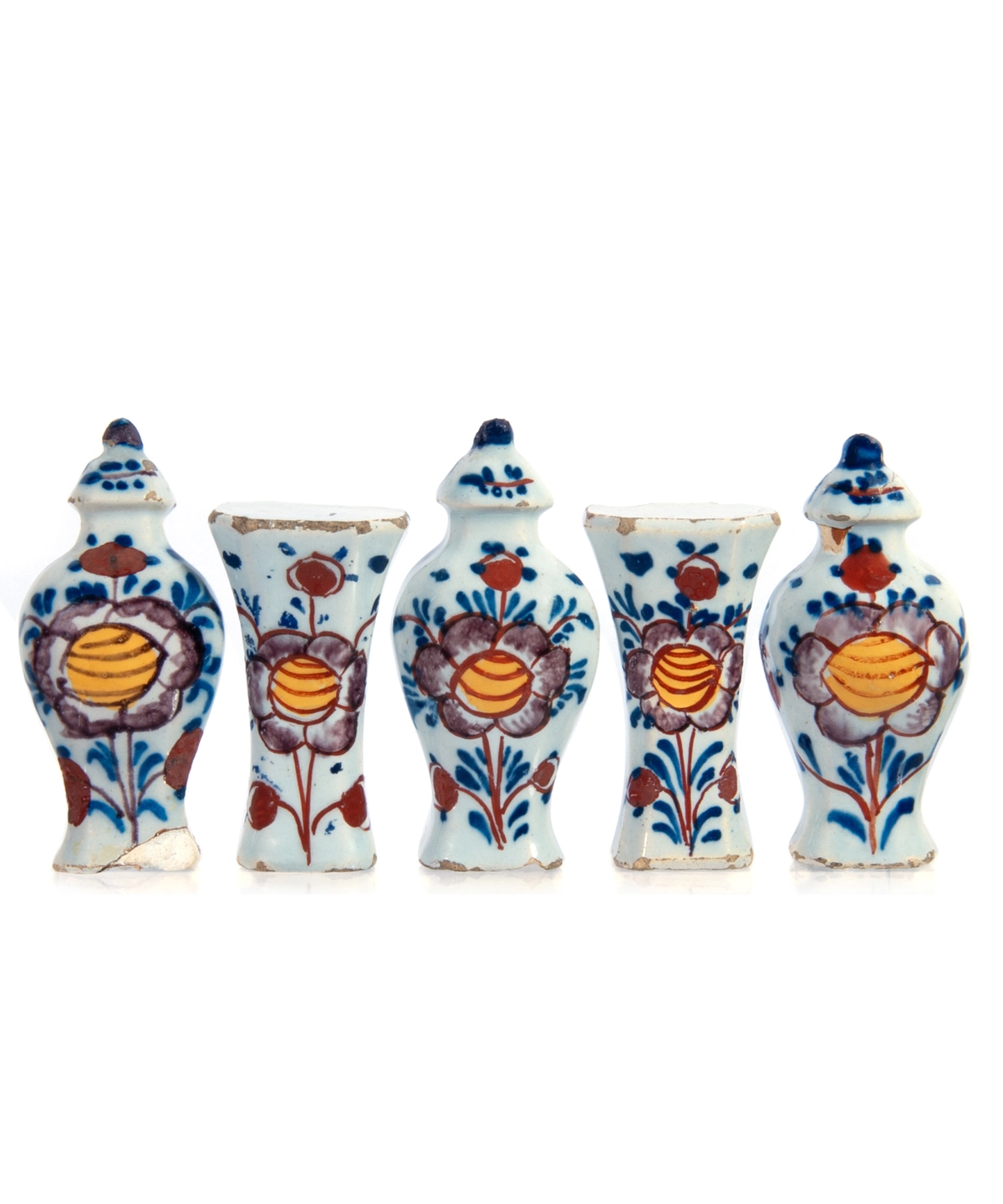 Miniatuurgarnituur van Vijf Delfts Polychrome Vaasjes voor een Poppenhuis