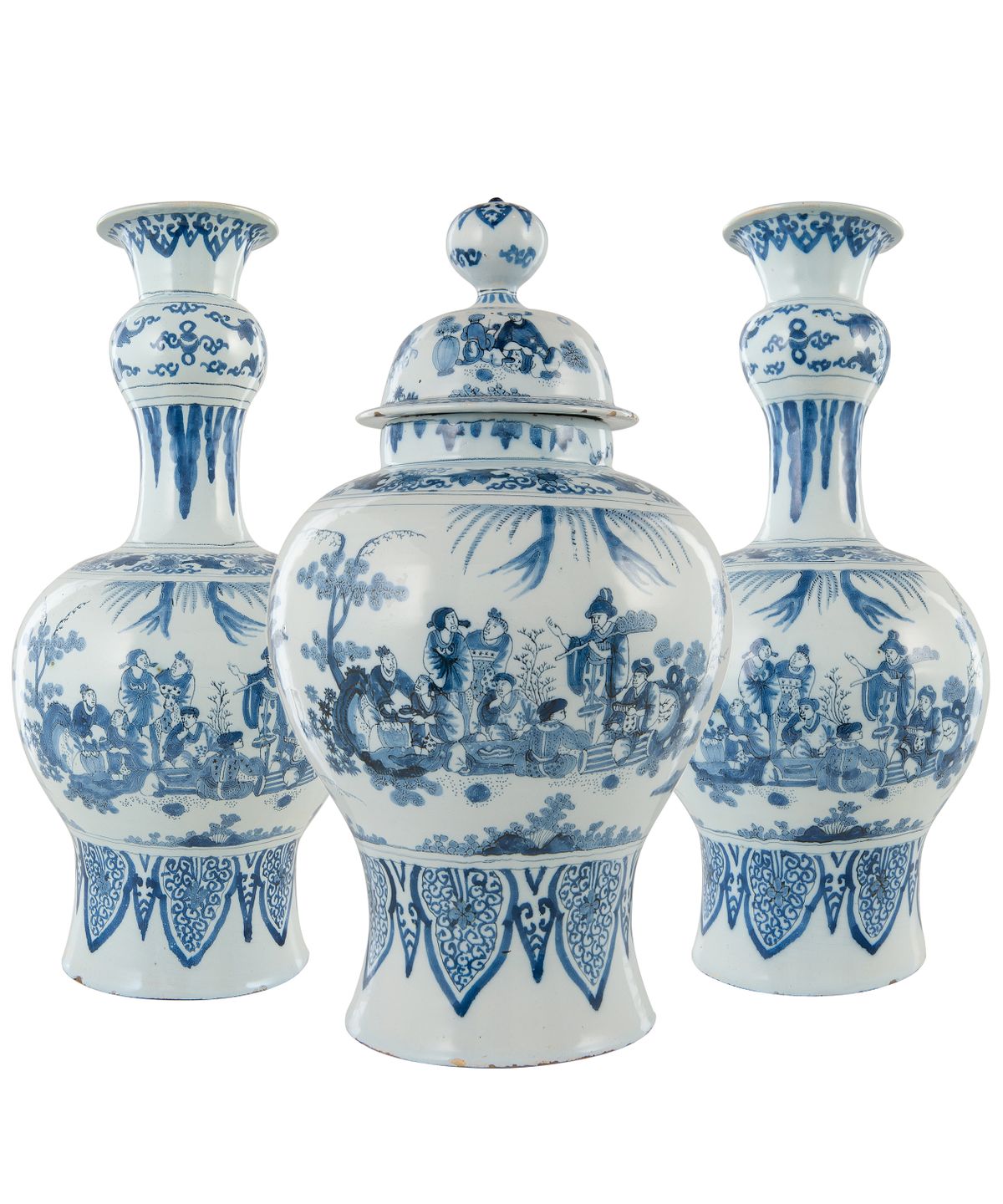Een Driedelig Blauw - Wit Kaststel in Delfts Aardewerk - afbeelding 1