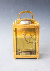 A French Pendule d'Officier, 'FIÉFÉ à Paris', Louis XVI ca. 1780. - image 5