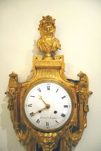 very fine Lou A very fine gilt bronze cartel clock, d’époque Louis XVI , mascaron, by Gérard à Ste Menehould, France  circa 1780.is XVI gilt bronze cartel clock, by Gérard à Ste Menehould, France  circa 1780. - image 4