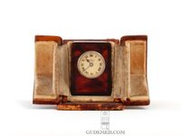 A sub miniature French Art Deco travel clock, circa 1920 - image 1
