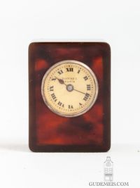 A sub miniature French Art Deco travel clock, circa 1920 - image 2
