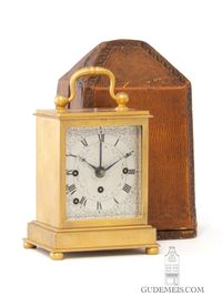 A small Austrian grande sonnerie travel clock, circa 1850. - image 1