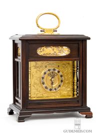 A Japanese table clock with strike and calendar, Makura-Dokei, circa 1840. - image 1