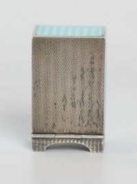 A miniature Swiss silver light blue guilloche translucent enamel timepiece, circa 1900 - image 5