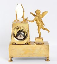 Een Franse Empire vuurverguld bronzen pendule, circa 1810 - afbeelding 5