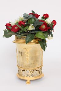 Een fraaie Franse Empire verguld bronzen vaaspendule, Angevin A Paris, circa 1800 - afbeelding 7