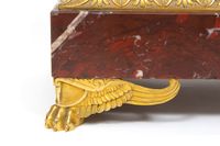 Een belangrijke Franse Empire sculpturale pendule ‘Amor en Psyche’, Claude Michallon, circa 1800 - afbeelding 8
