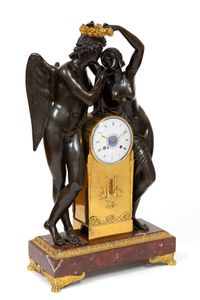 Een belangrijke Franse Empire sculpturale pendule ‘Amor en Psyche’, Claude Michallon, circa 1800 - afbeelding 2