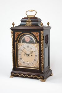 An English table clock with date and moonphase for the Dutch market, James Smith, circa 1770 - image 2