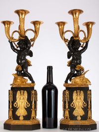 An important pair French Empire ormolu and bronze sculptural candelabra, circa 1800 - image 4