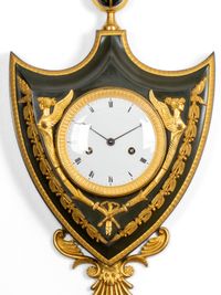 Eine seltene französische Empire-Wanduhr aus patiniertem und vergoldetem Bronze, um 1800 hergestellt. - image 3