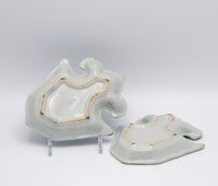Pair of Dutch Delft Fleur-de-Lys Sweetmeat Dishes - image 6