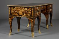 French Louis XIV bureau plat, attributed to Renaud Gaudron - image 4
