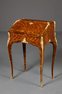 French Louis XV Secrétaire en Pente, Pierre Garnier - image 1