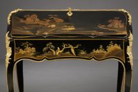 French Louis XV Lacquered Bureau, attributed to J.P. Latz - image 4