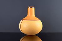 Mieke Groot (Alkmaar 1949), unique, clear glass, bottle shape vase. - image 2