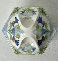 Rozenburg Art Nouveau eggshell porcelain lidded box, 1904 - image 4