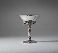 Georg Jensen (Rådvad 1866-1935 Kopenhagen), Sterling Silver tazza, model 263b, Designed in 1918 - image 3