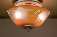 Sybren Valkema voor Glasfabriek Leerdam, Glazen plafondlamp met een deel van de dierenriem, 1947 - afbeelding 10