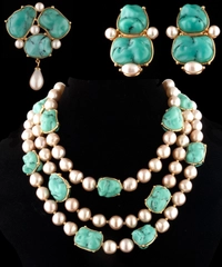 Yves Saint Laurent 1986 Couture Parure van Turquoise Stenen en Barokke Parels