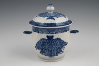 A Chinese porcelain sugar candy pot with cover - image 2