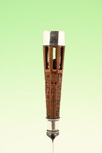 A Dutch beautifully carved palmwood knife. - image 3