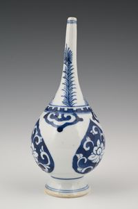 A Chinese porcelain rosewater sprinkler - image 2