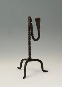 A rare bronze candle holder - image 4