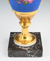 A pair of Empire porcelain vazes - image 5