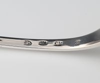 A large silver spoon - image 5