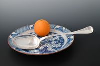 A large silver spoon - image 1