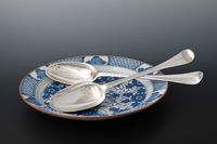 Two large silver serving spoons - image 2