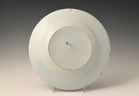 A pair of Delftware plates - image 3