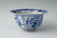 A Japanese porcelain “Klapmuts” bowl - image 1