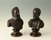 A pair of bronze busts - image 4