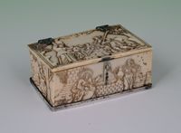 Ivory box - image 2