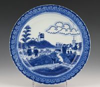 A pair of chinese porcelain 'Scheveningen' dishes - image 2