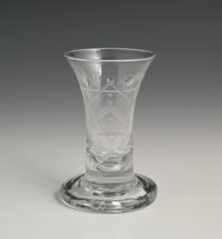 A collection of engraved glasses - image 3