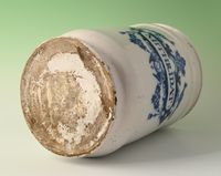 A Delftware apothecary jar - image 5