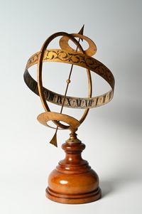A sundial - image 2