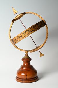 A sundial - image 5