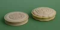 An ivory turnery box - image 3