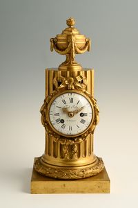A French Louis Seize mantel clock - image 1