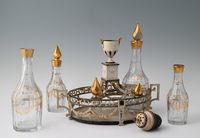 An 18th century Dutch oil and vinegar / cruet set - image 4