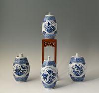 Four Chinese porcelain liquor casks - image 1