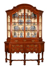A Dutch 18th century Display Cabinet - image 2