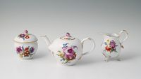 A rare Meissen tête-à-tête tea set - image 3