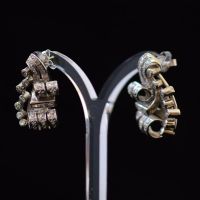 1940s Platinum earrings - image 3