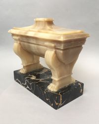 Sarcofaag uit de Thermen van Agrippa - afbeelding 2